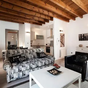 Singular Siete Revueltas Appartement